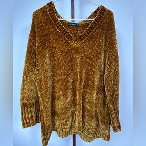 Zara Oversized Chunky Chenille Knit Sweater in Deep Gold (Sz: S)